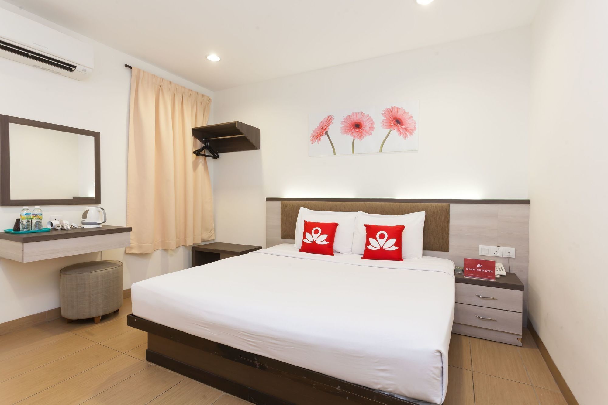 Zen Rooms Pertam Jaya 말라카 외부 사진
